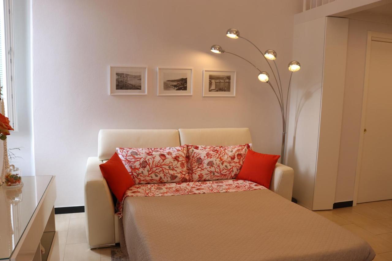 Kadevi Sanremo -Garage Privato, Biciclette- Appartement Buitenkant foto