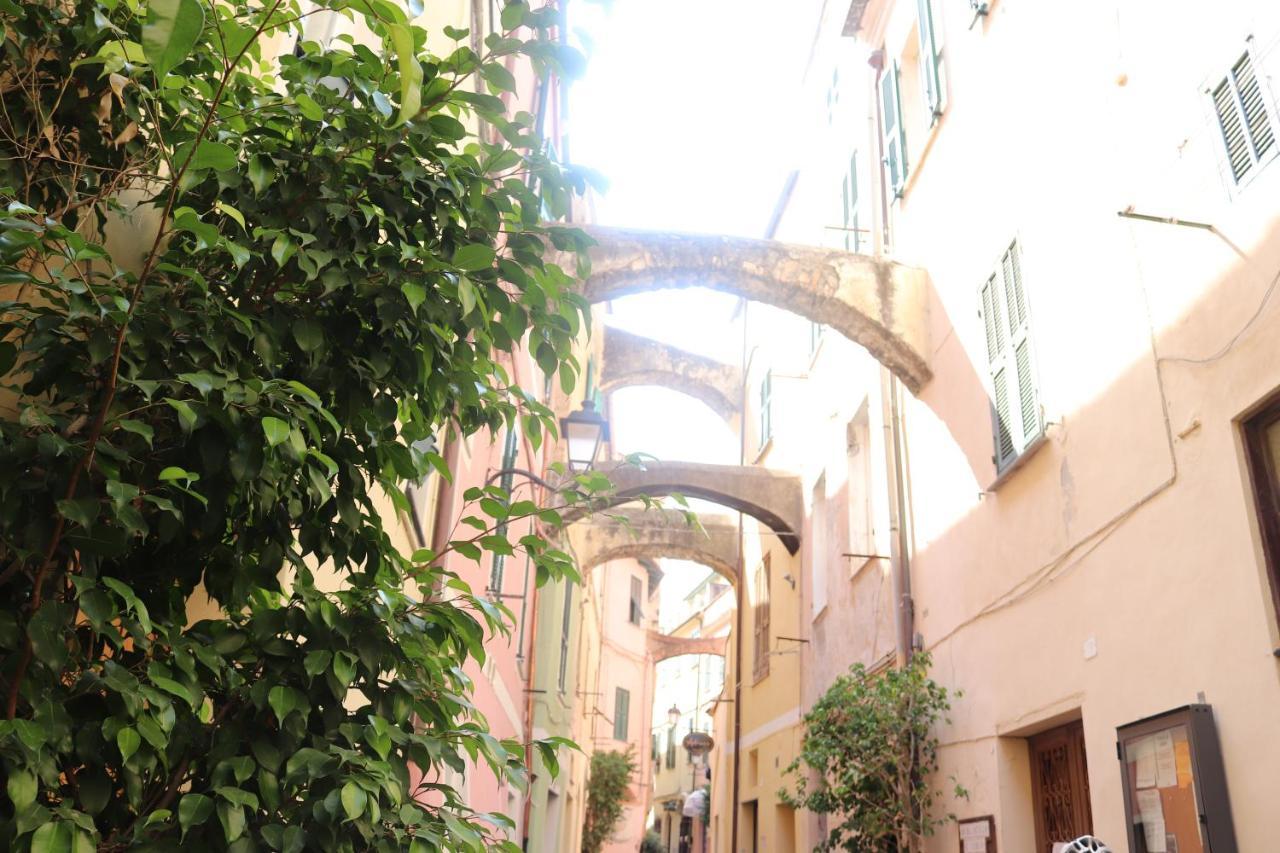 Kadevi Sanremo -Garage Privato, Biciclette- Appartement Buitenkant foto