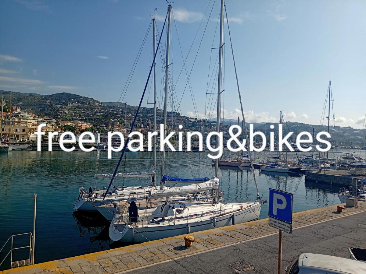 Kadevi Sanremo -Garage Privato, Biciclette- Appartement Buitenkant foto